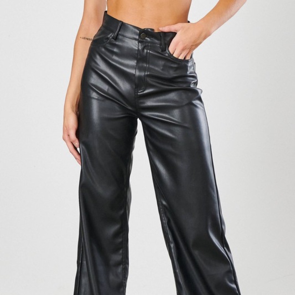 VEGAN LEATHER WIDE LEG PANT - Picture 2 of 10